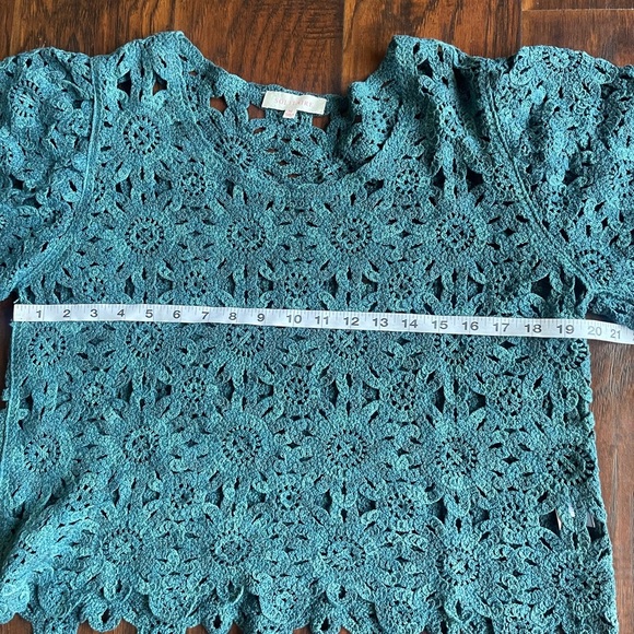 Solitaire Teal Crochet Top - Picture 10 of 10